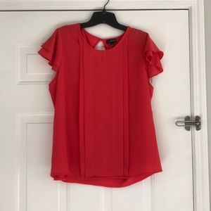 ❗️NWT❗️The Limited Flutter Sleeve Top